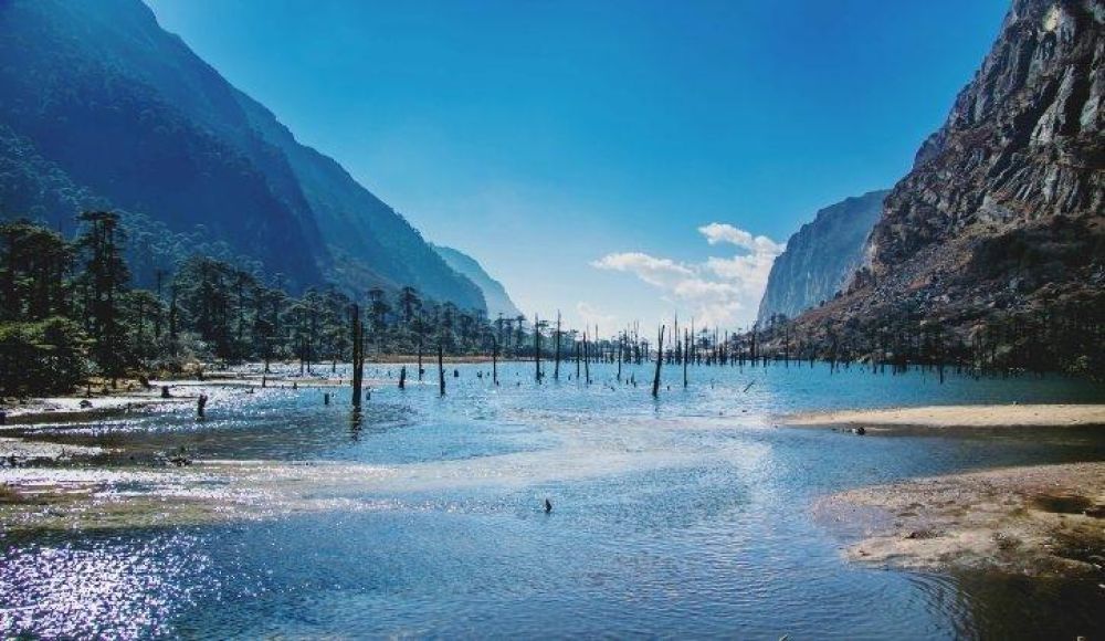 Madhuri Lake