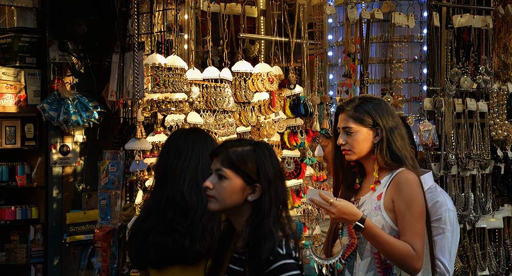 Travel Safety Tips for Tourists