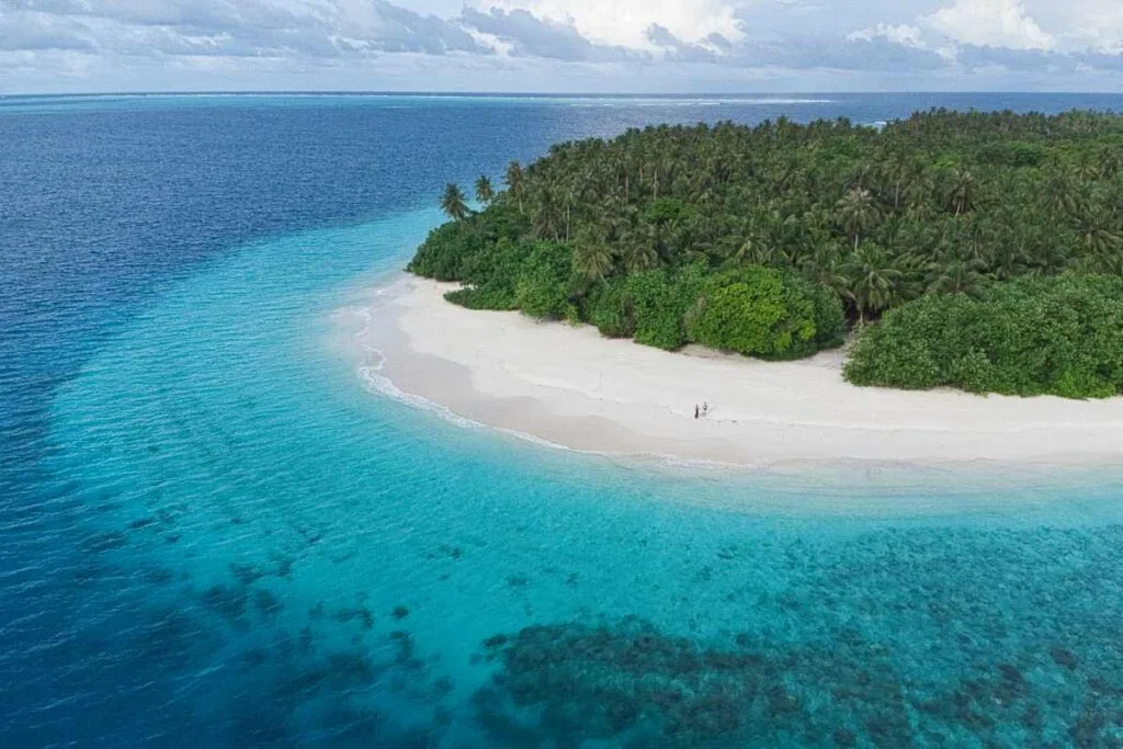 Thoddoo Island Maldives