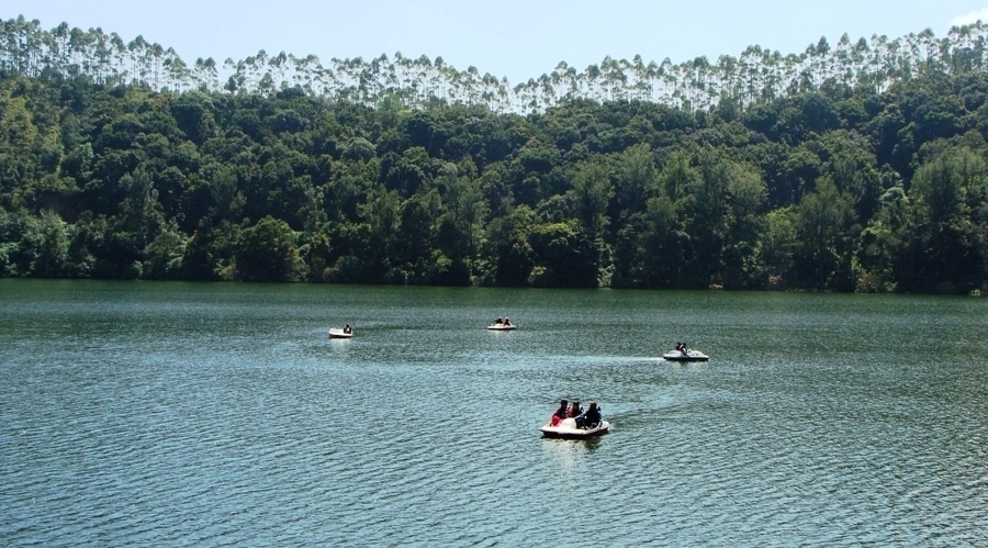Kundala Lake Boating Munnar
