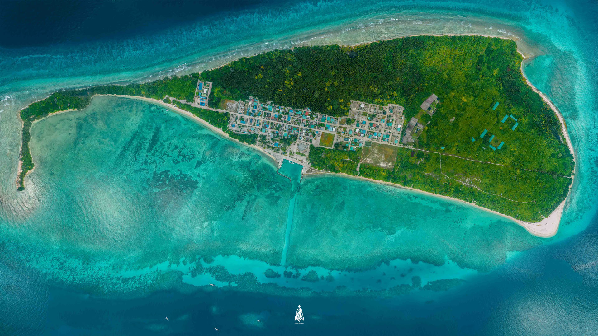 Uligamu Island Maldives