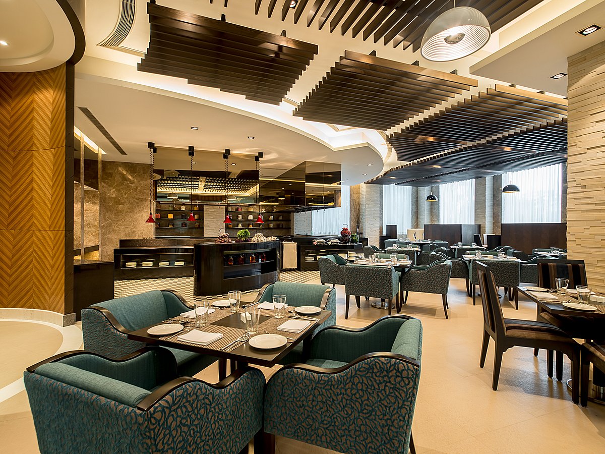 Underdoggs Sports Bar and Kitchen